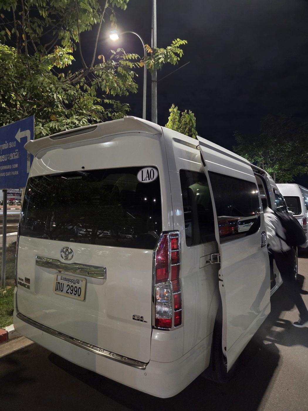 방비엥 출발 비엔티안 단독 전세밴 이용 후기 사진